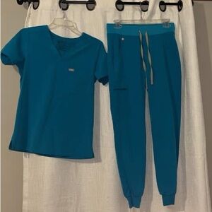 Figs Teal Scrub Set